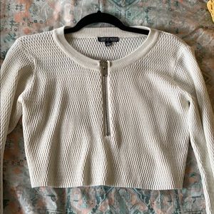 Long sleeve crop top